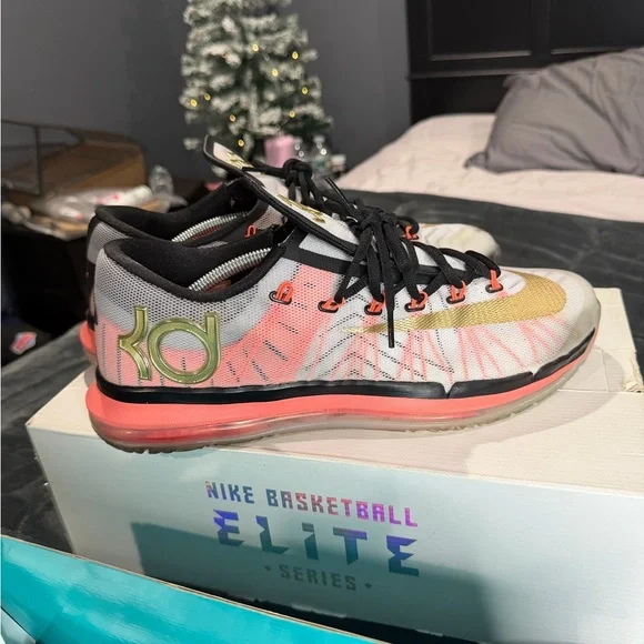 Nike KD 6 Elite Athletic Shoes - Size 13 - Picture 2 of 7